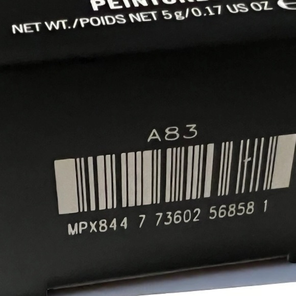 ⚫️ MAC Pro Longwear Paint Pot BABE IN CHARMS Full-Size New In Box - Picture 3 of 5